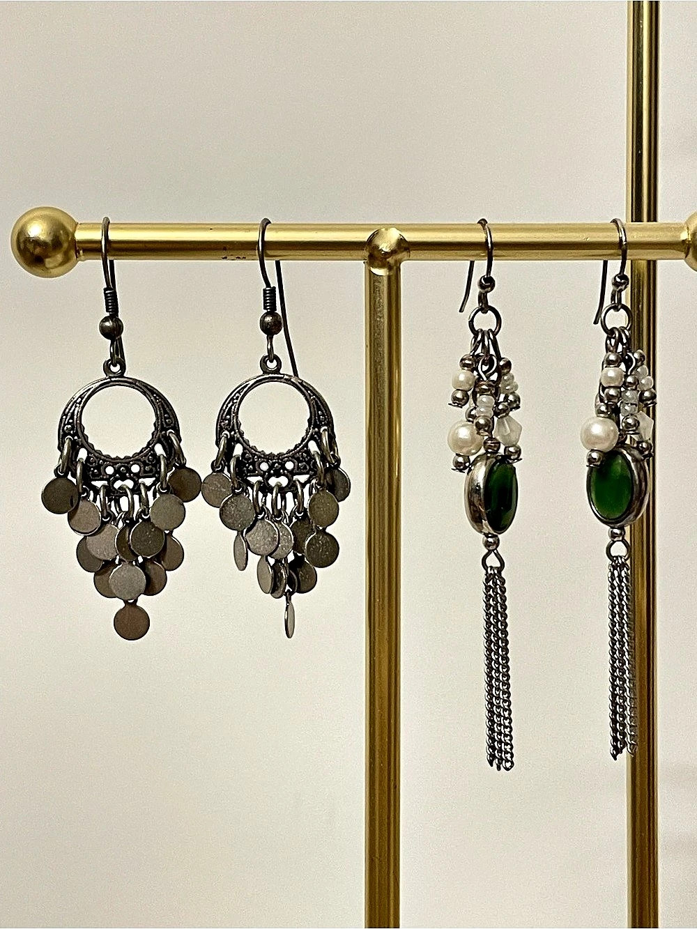 🅱️ AMERICAN EAGLE Dangle Earrings